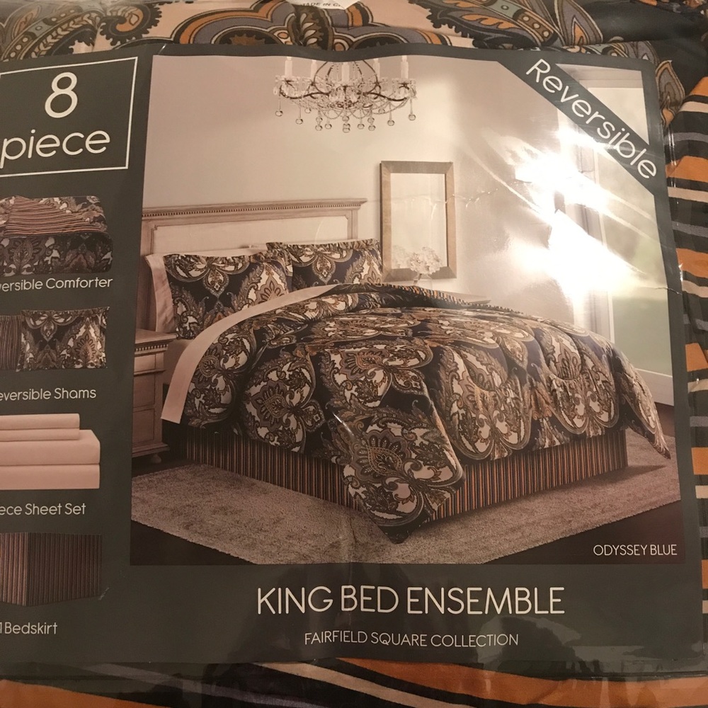 King size 8pcs comforter set with sheets